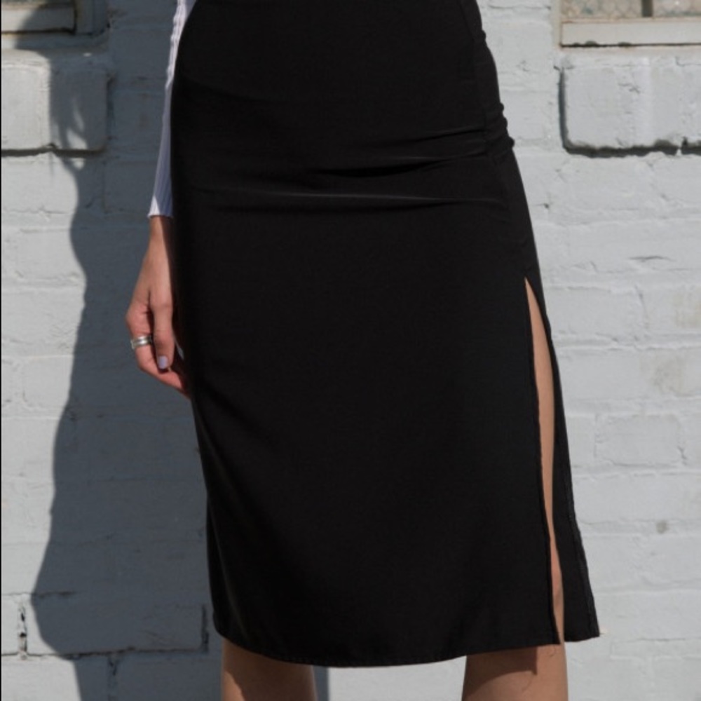 Brandy Melville phoebe skirt
